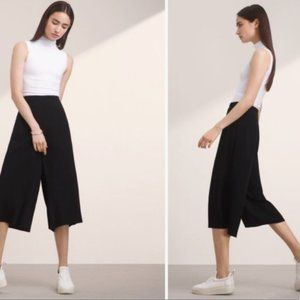 BNWOT Aritzia Babaton Lazarus Culottes wideleg crop pant - black
